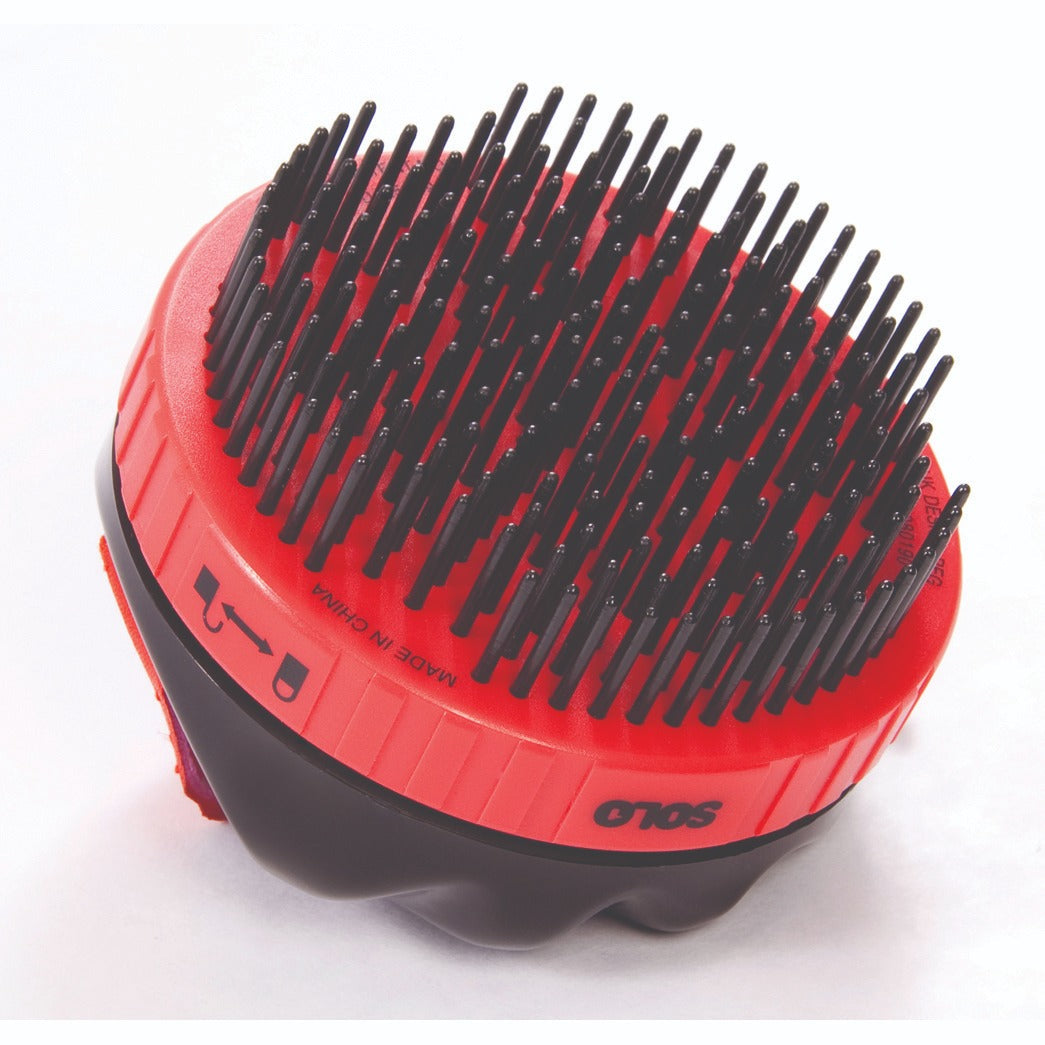 solocomb retractable brush - equestrian equipment