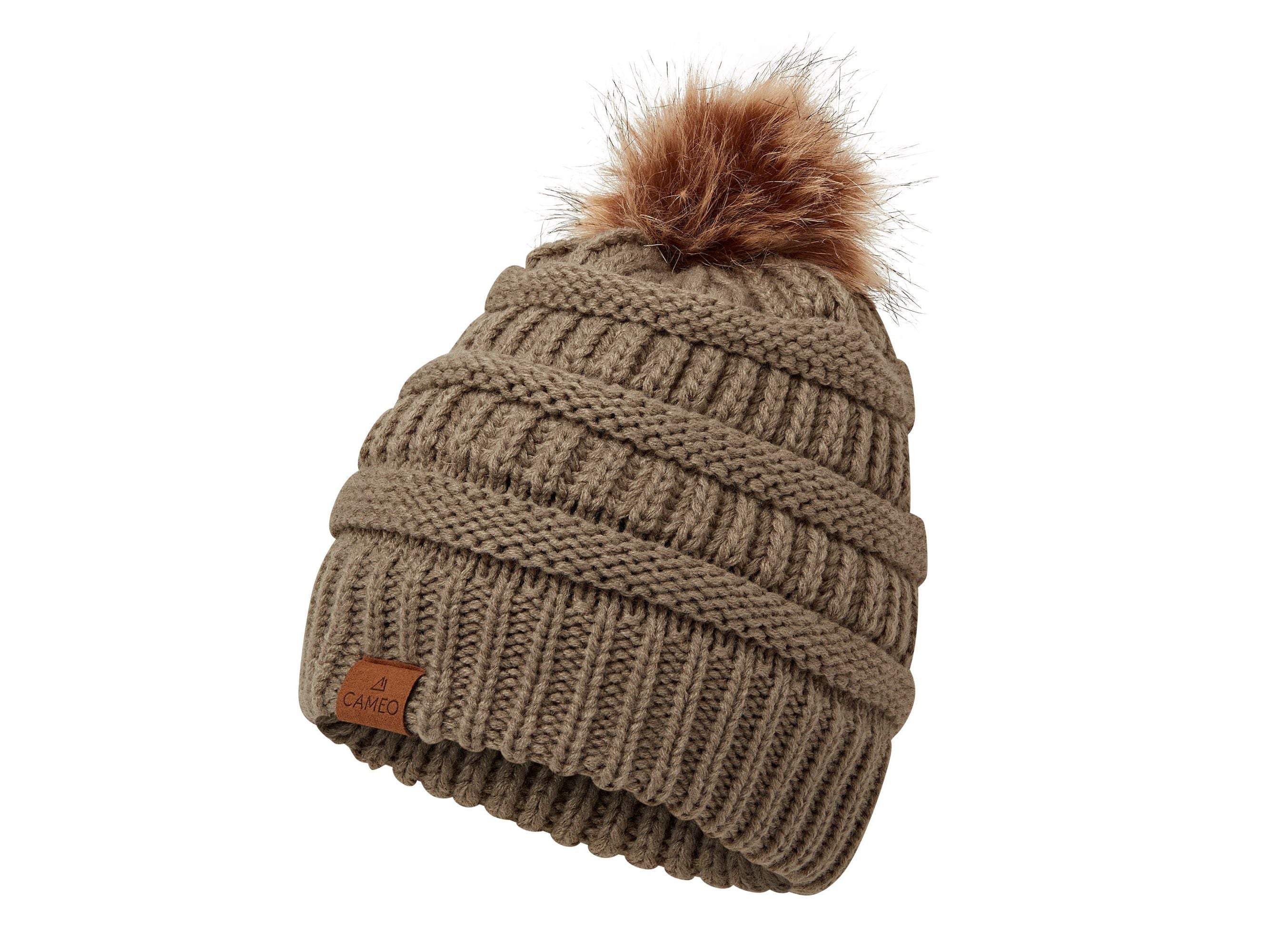 Winter Bobble Hat detail view