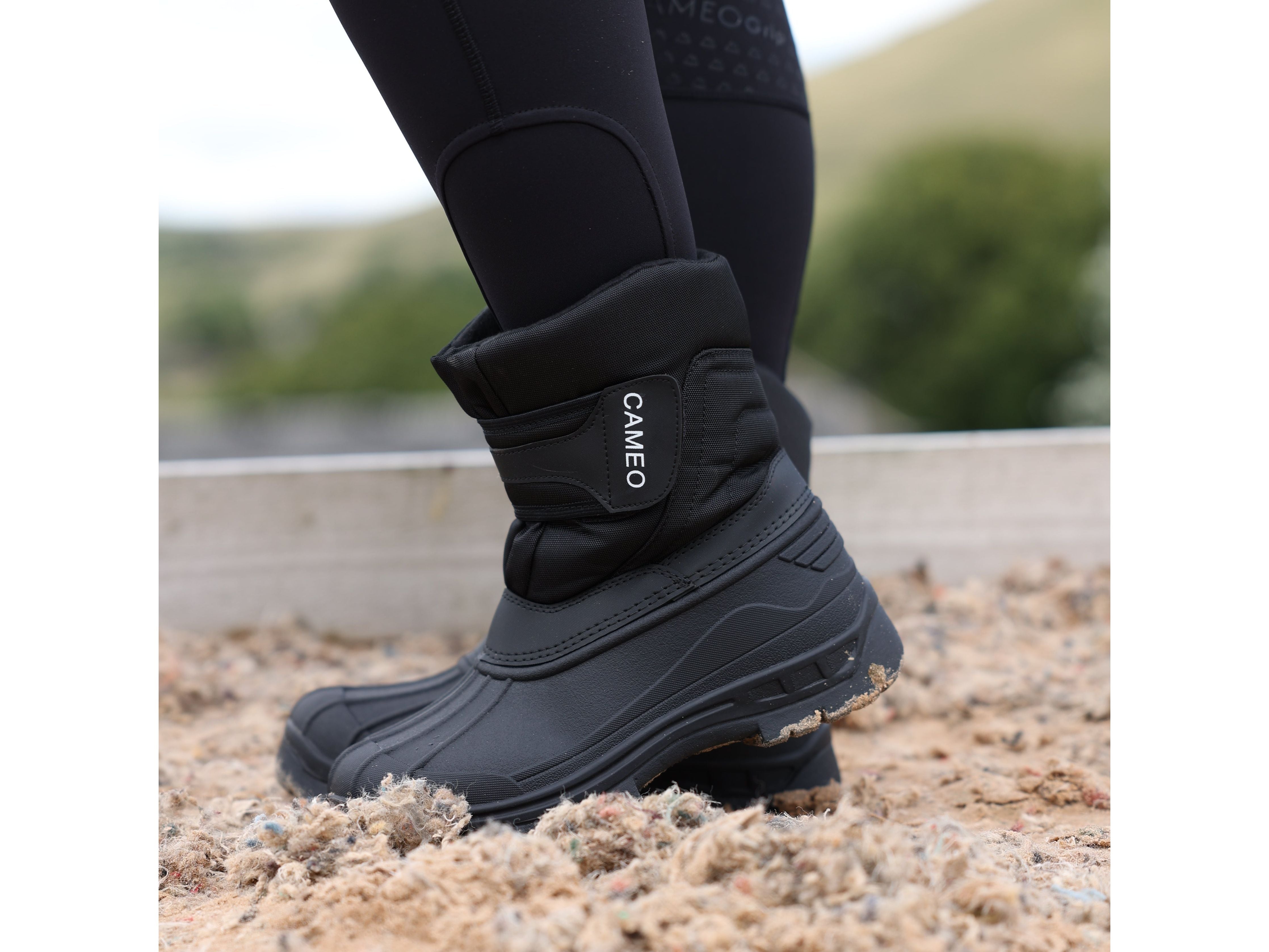 Mucker Boot side view