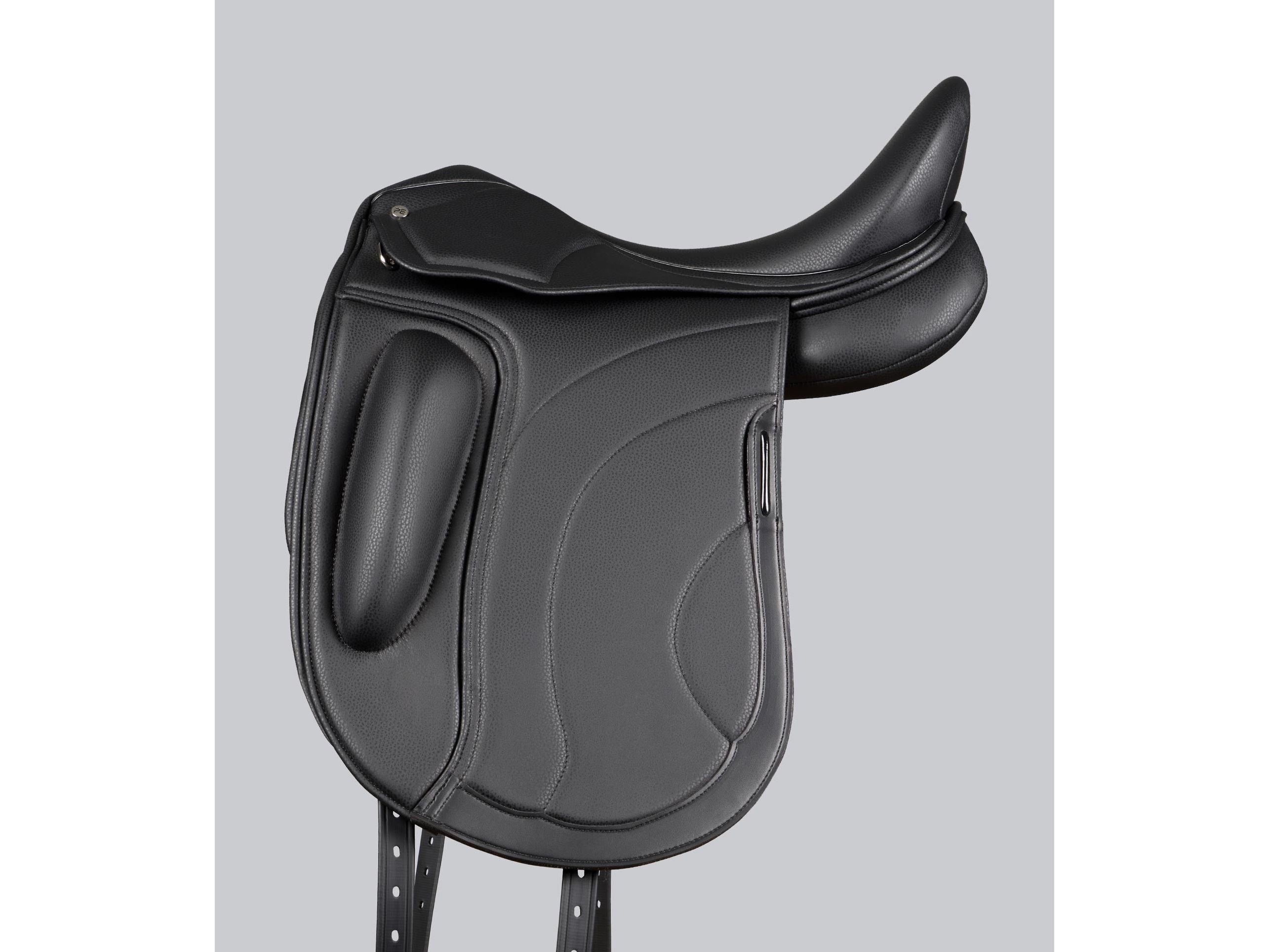 Montpellier Synthetic Dressage Saddle
