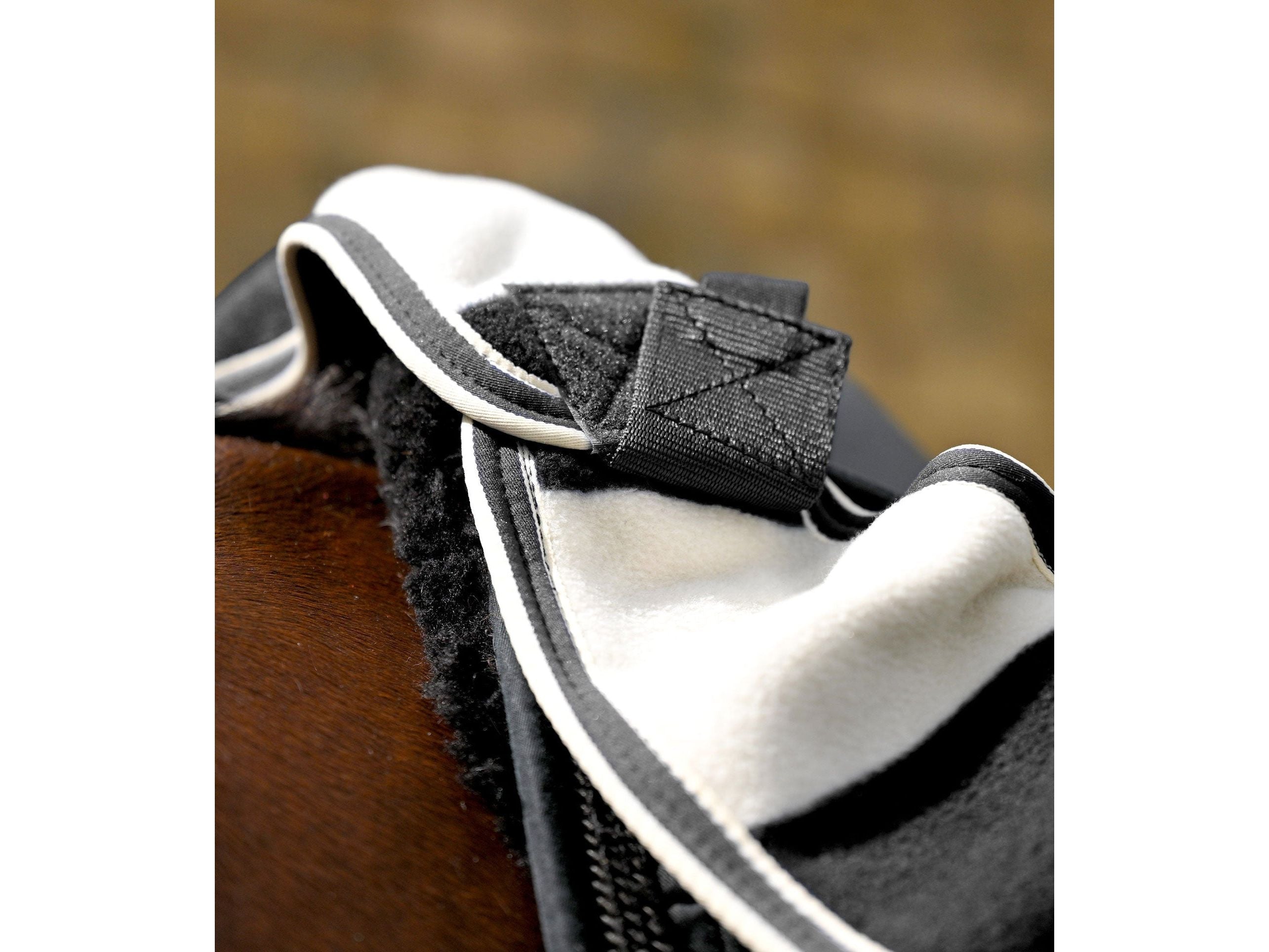 Vellus Horse Fleece Exercise Sheet Black/White Black/ White