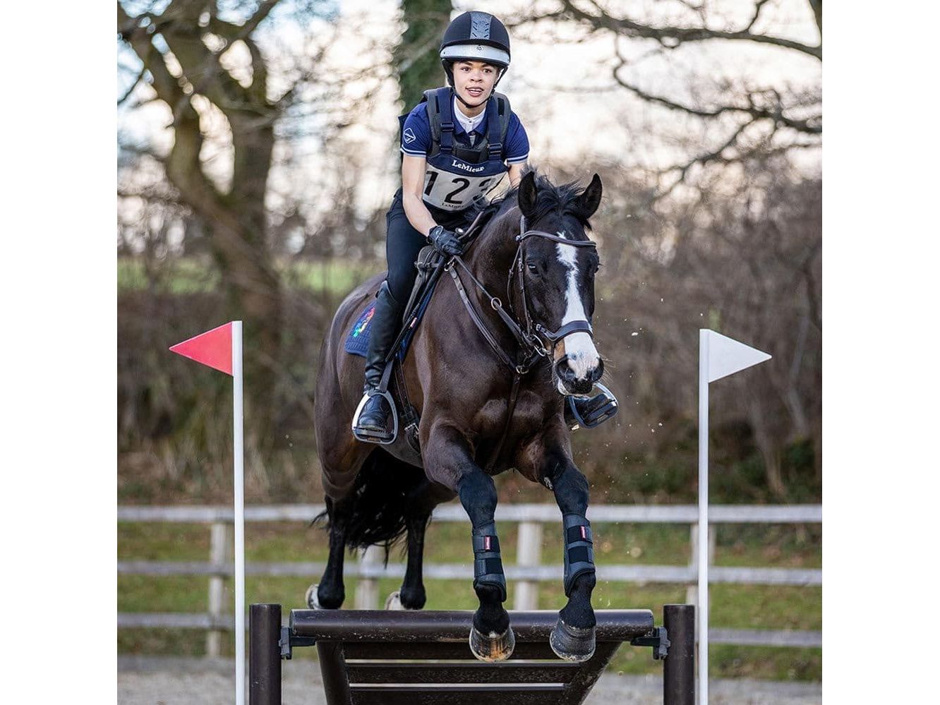 Charles Owen 4 Star Jockey Skull - Silver