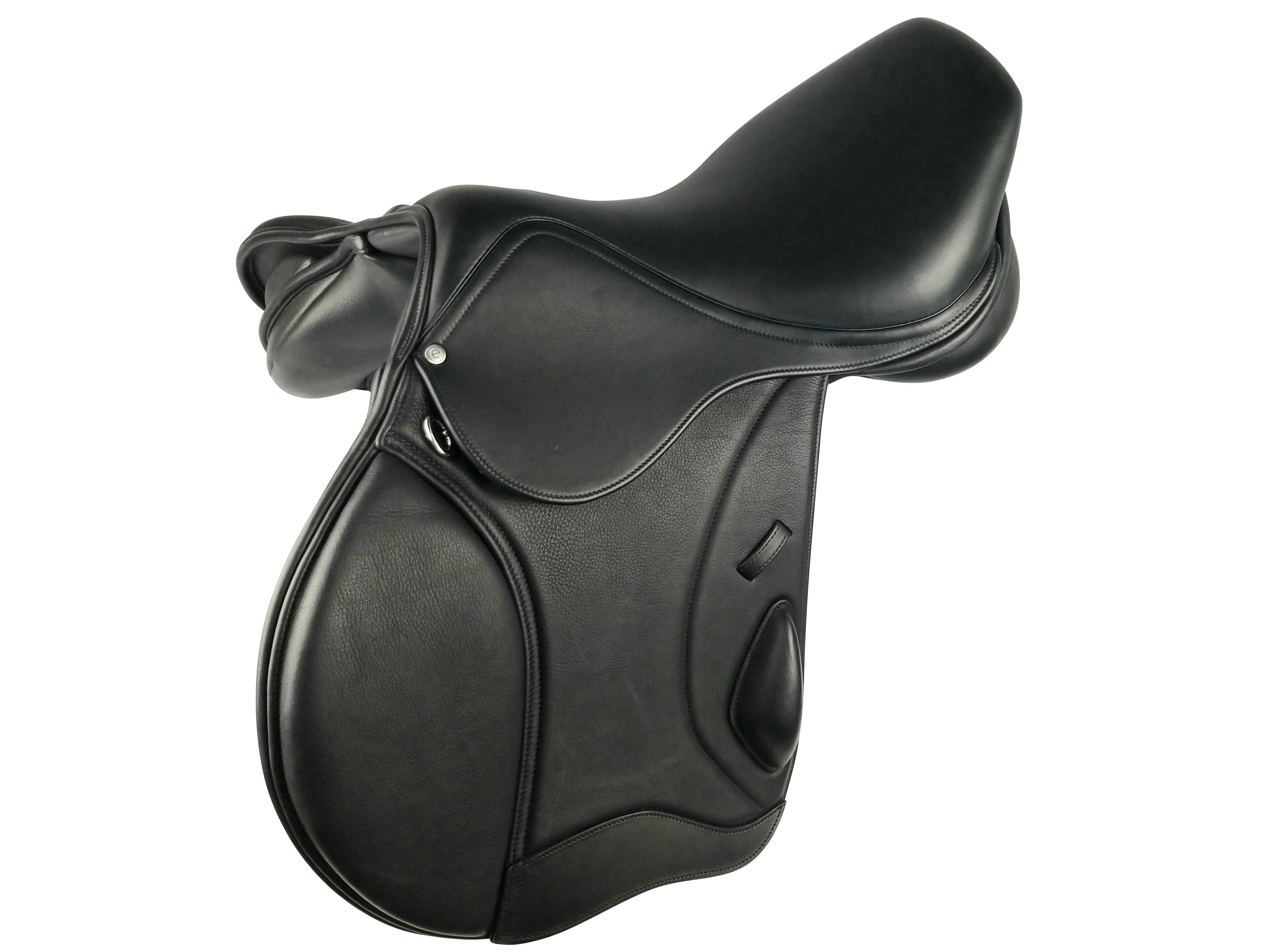 Freedom Jump Saddle detail view