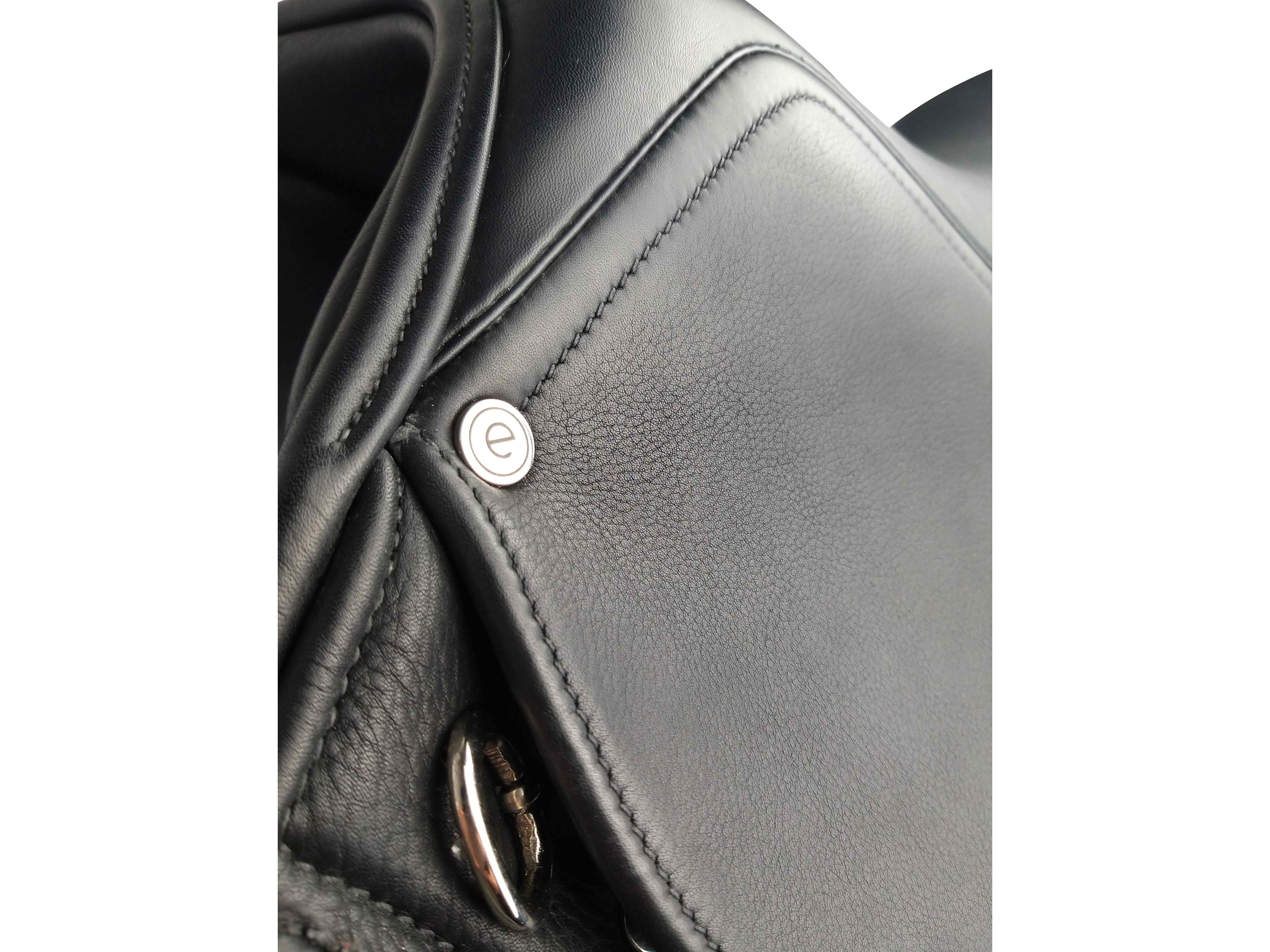 Freedom Jump Saddle angled view