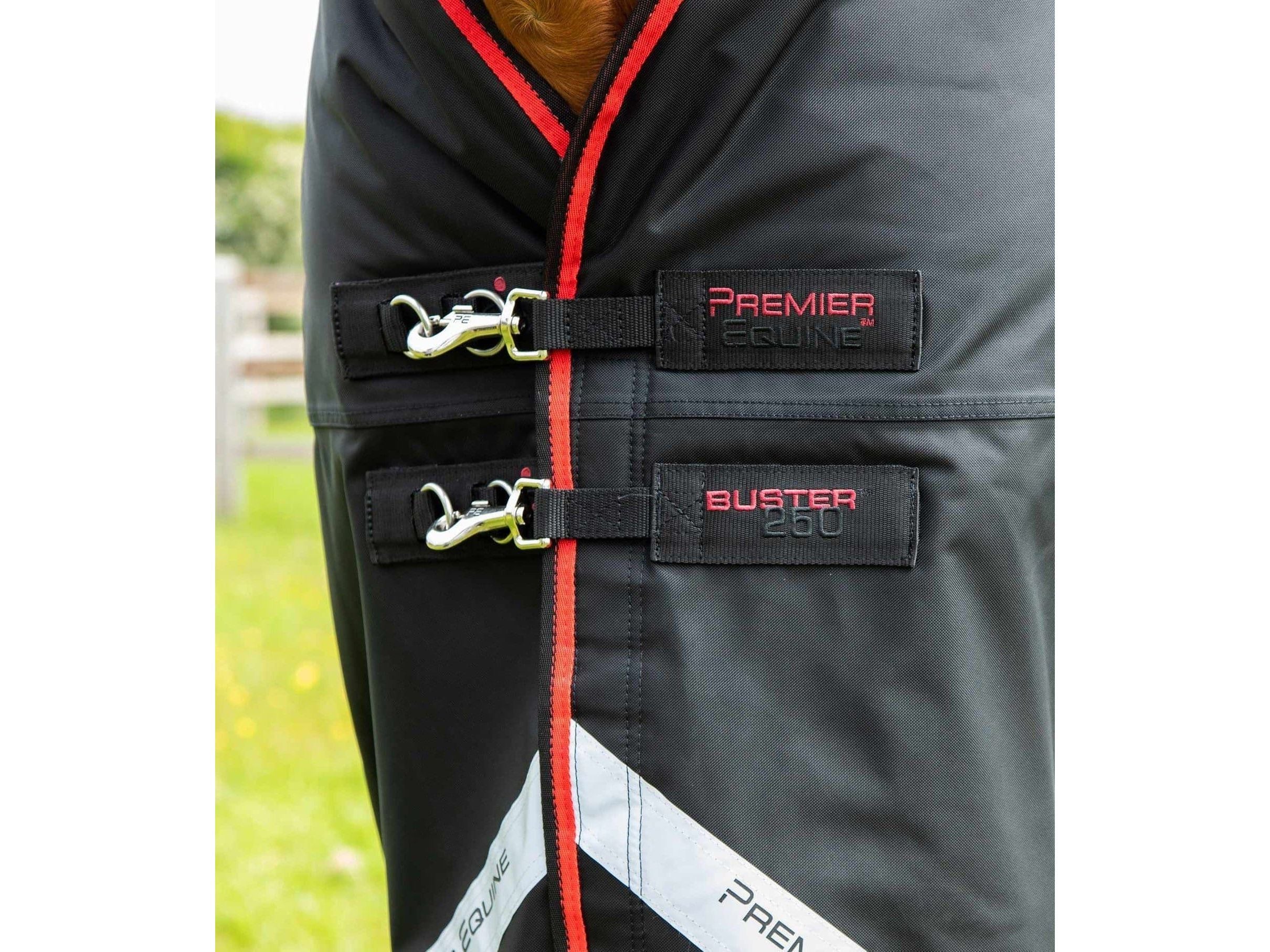 Premier Equine Buster 250g Turnout Rug with Classic Neck Cover