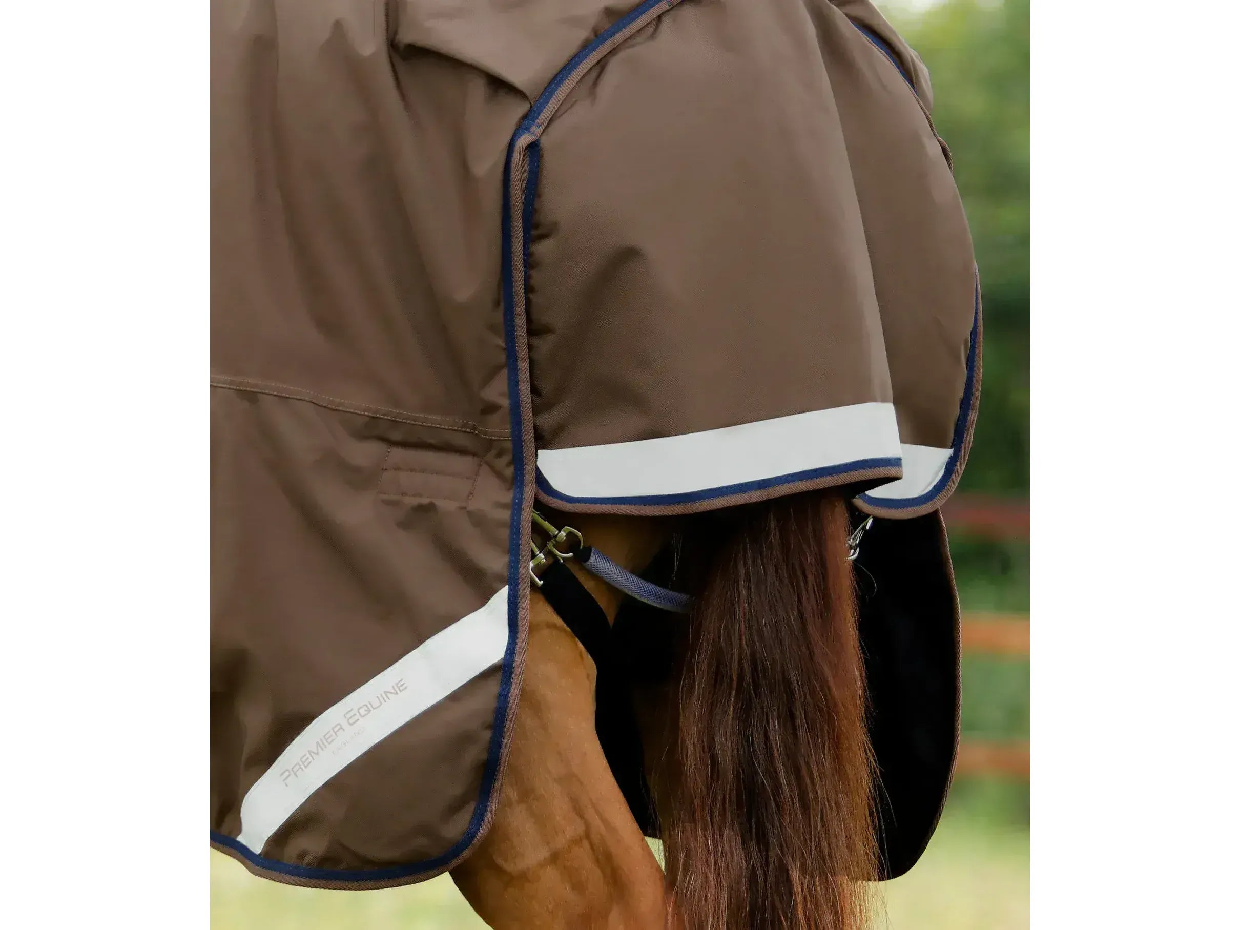 Premier Equine Buster 400g Turnout Rug with Snug-Fit Neck Cover
