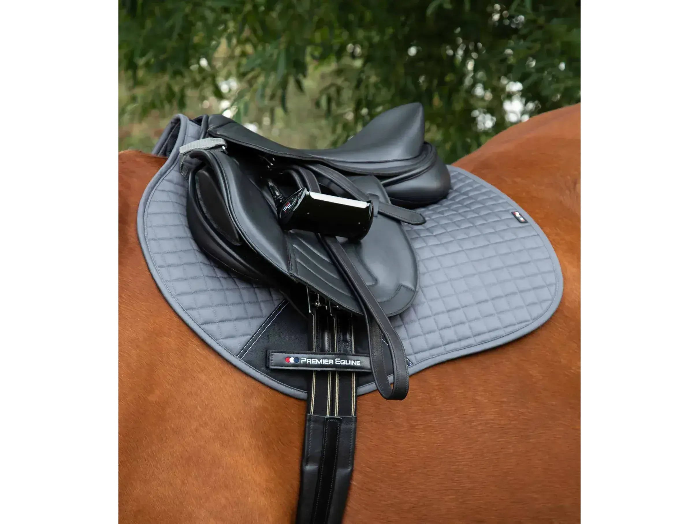 Premier Equine Close Contact Plain Cotton GP/Jump Saddle Square