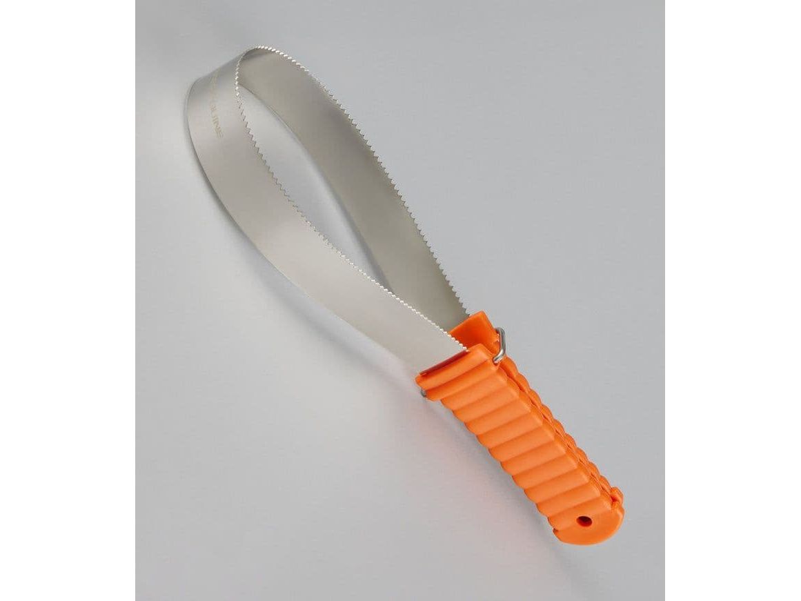 Premier Equine Flexi Metal Sweat Scraper & Shedding Tool