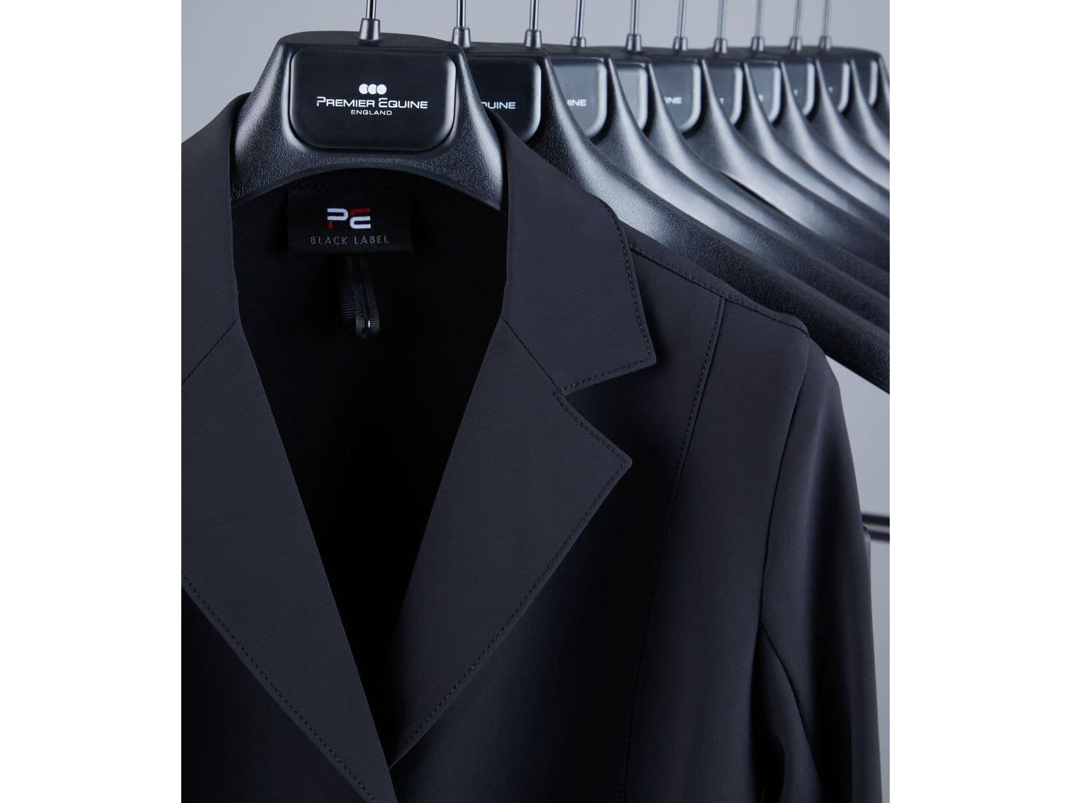 Premier Equine PE Coat Hanger (Pack of 10)