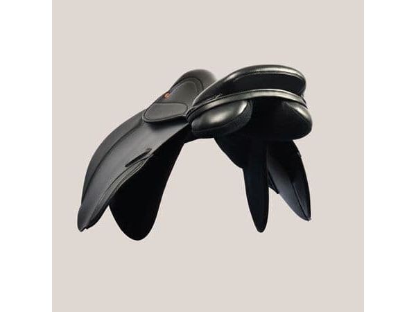 The Saddle Company Genoa Close Contact Jumping Saddle