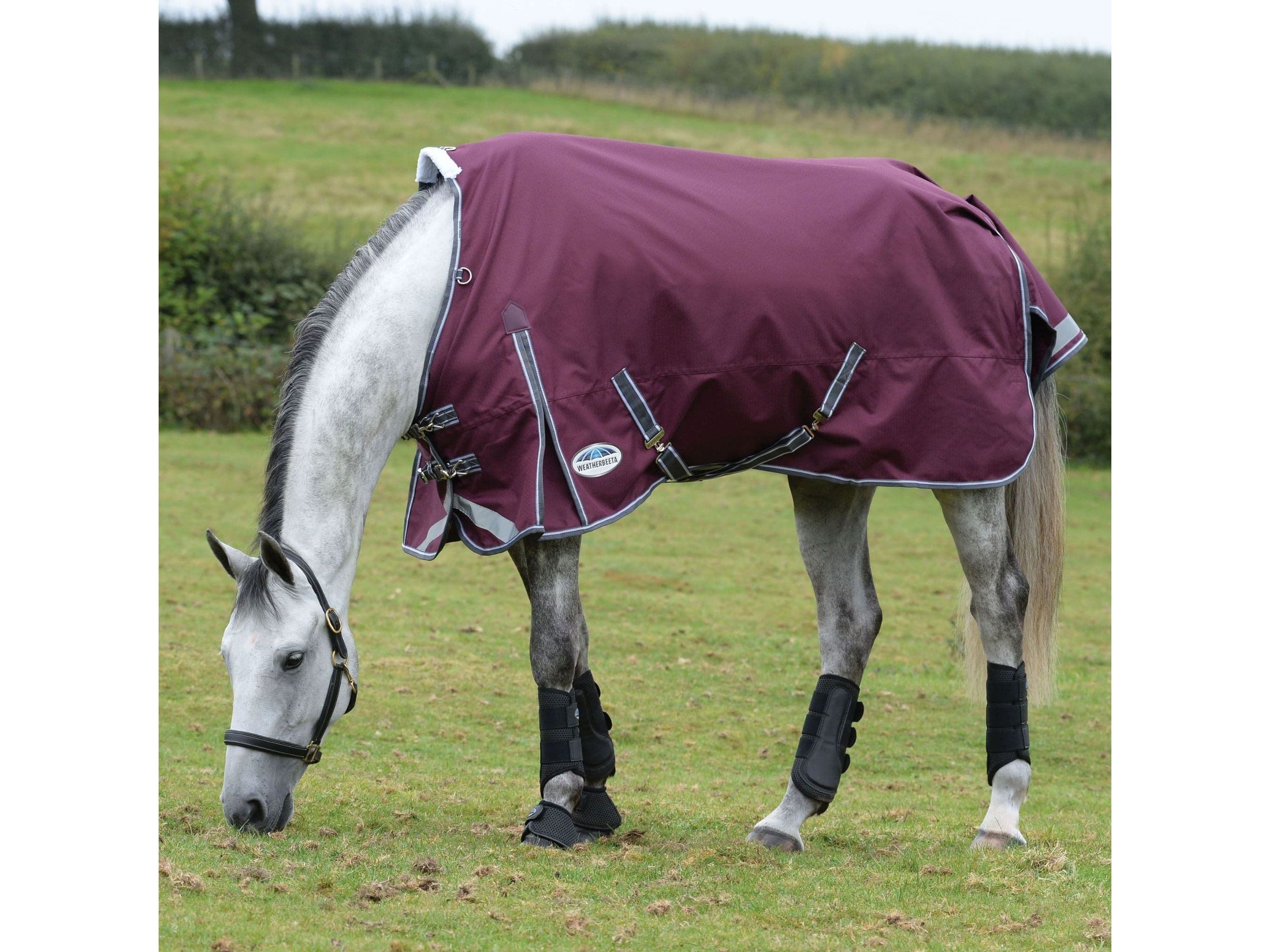 Weatherbeeta Comfitec Plus Dynamic II Standard Neck Medium/Lite Turnout Rug