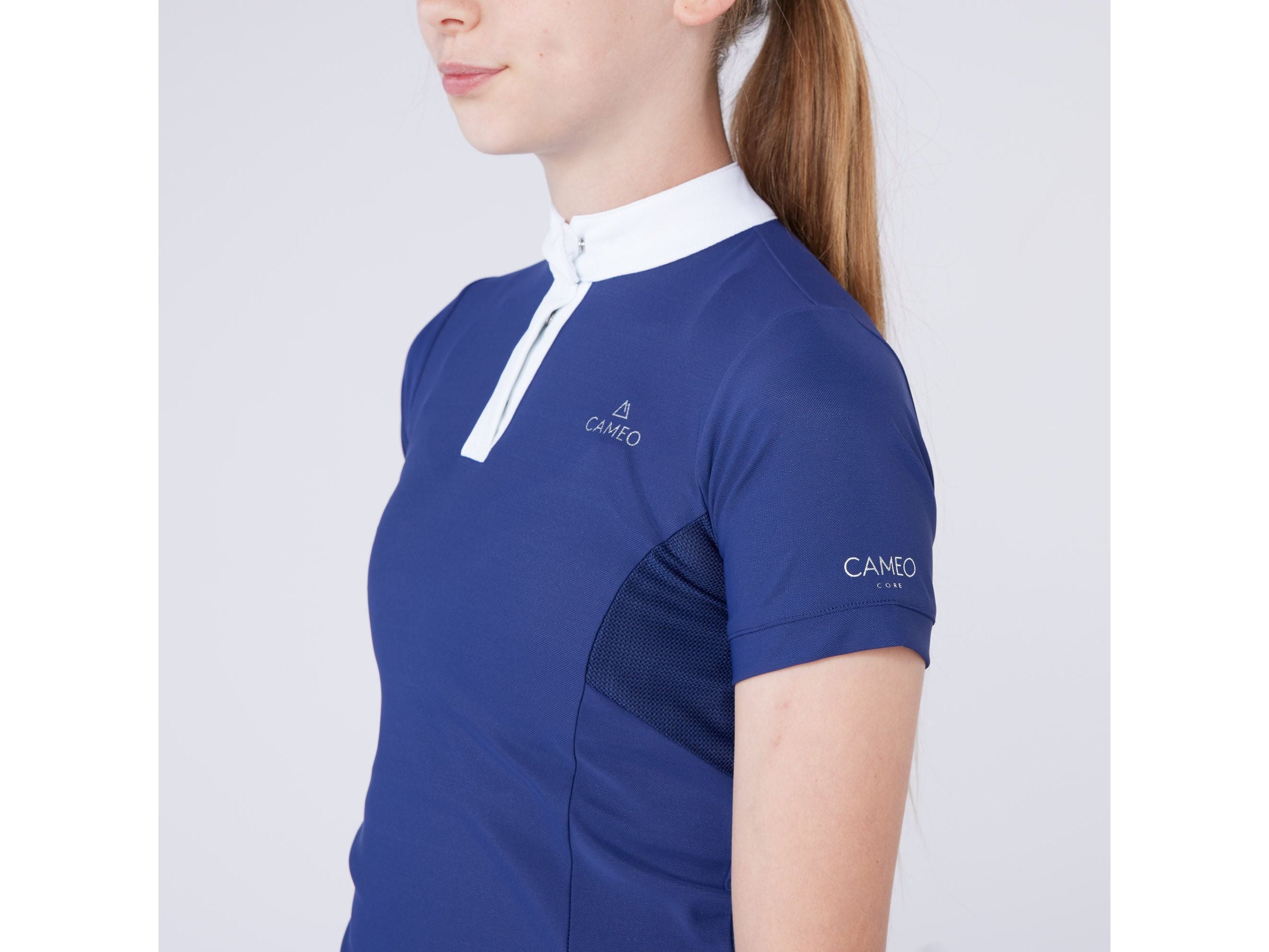 Junior Charlotte Show Shirt close-up