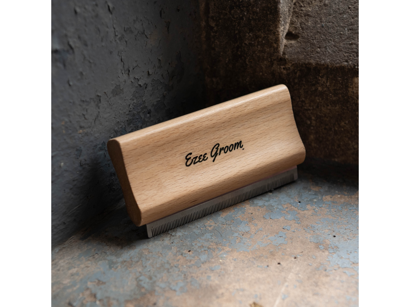 ezee groom - equestrian equipment