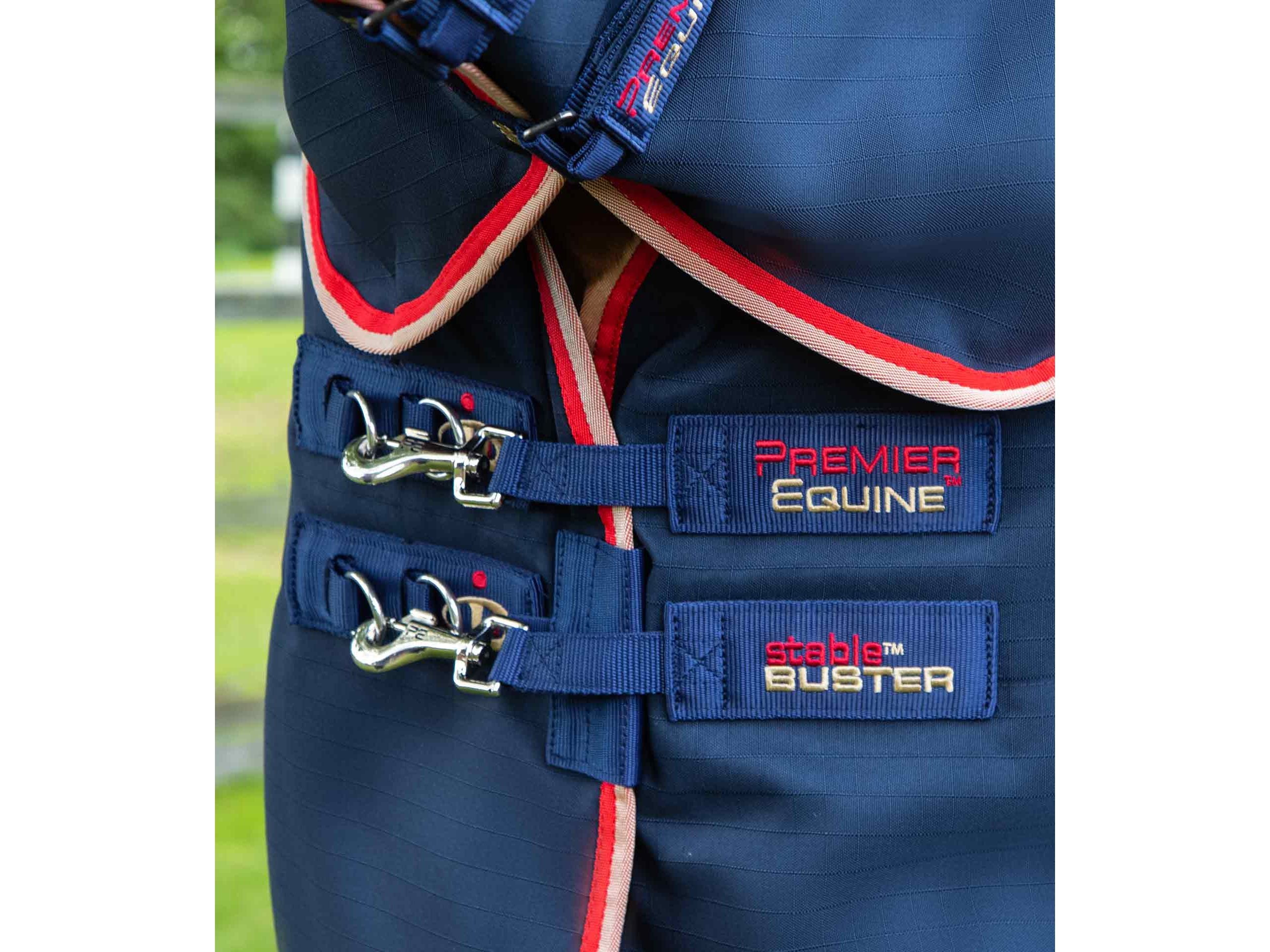 Stable Buster 200g Stable Rug with Neck Cover