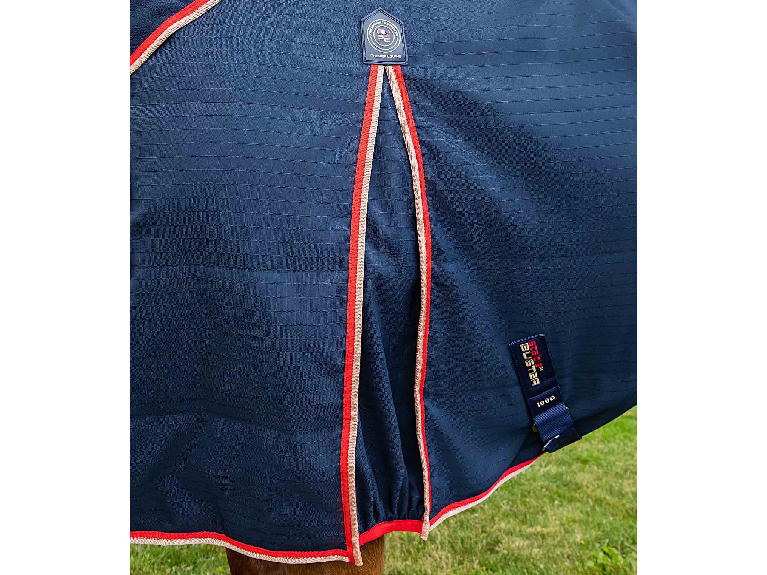 Stable Buster 450g Stable Rug with Neck Cover