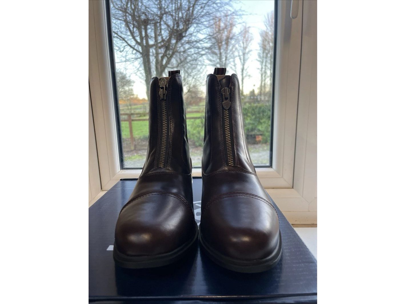 Ariat Mens Devon Nitro Paddock UK 9.5 EE Wide Waxed Chocolate RRP £220