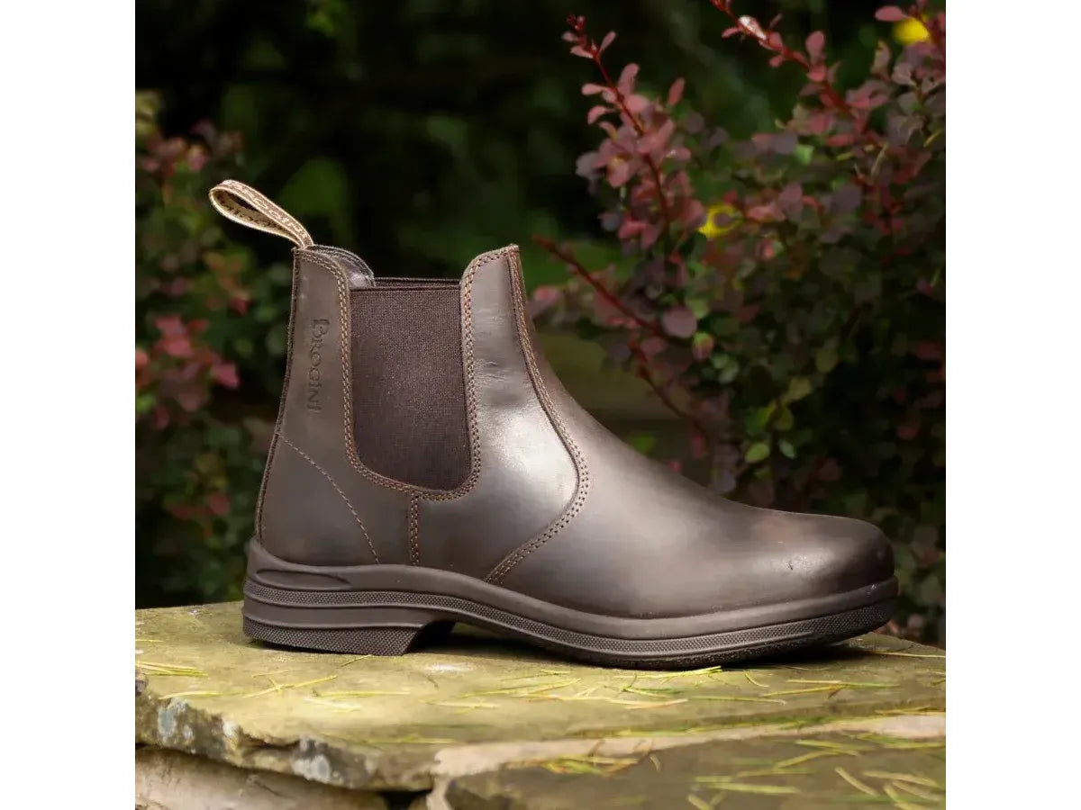 Brogini Kingham Unisex Pull-On Brown Yard Boots