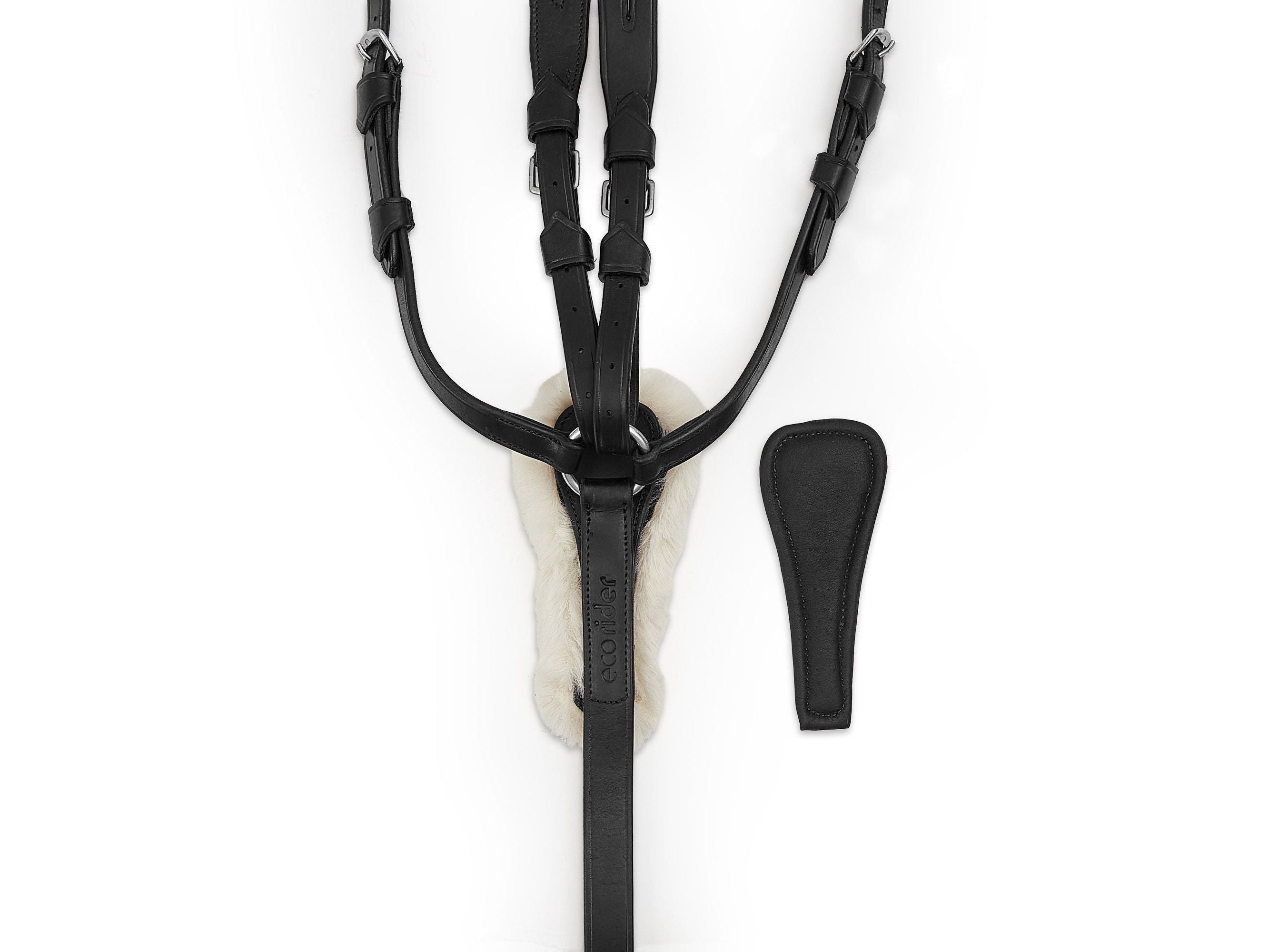 Ultra Comfort Martingale close-up