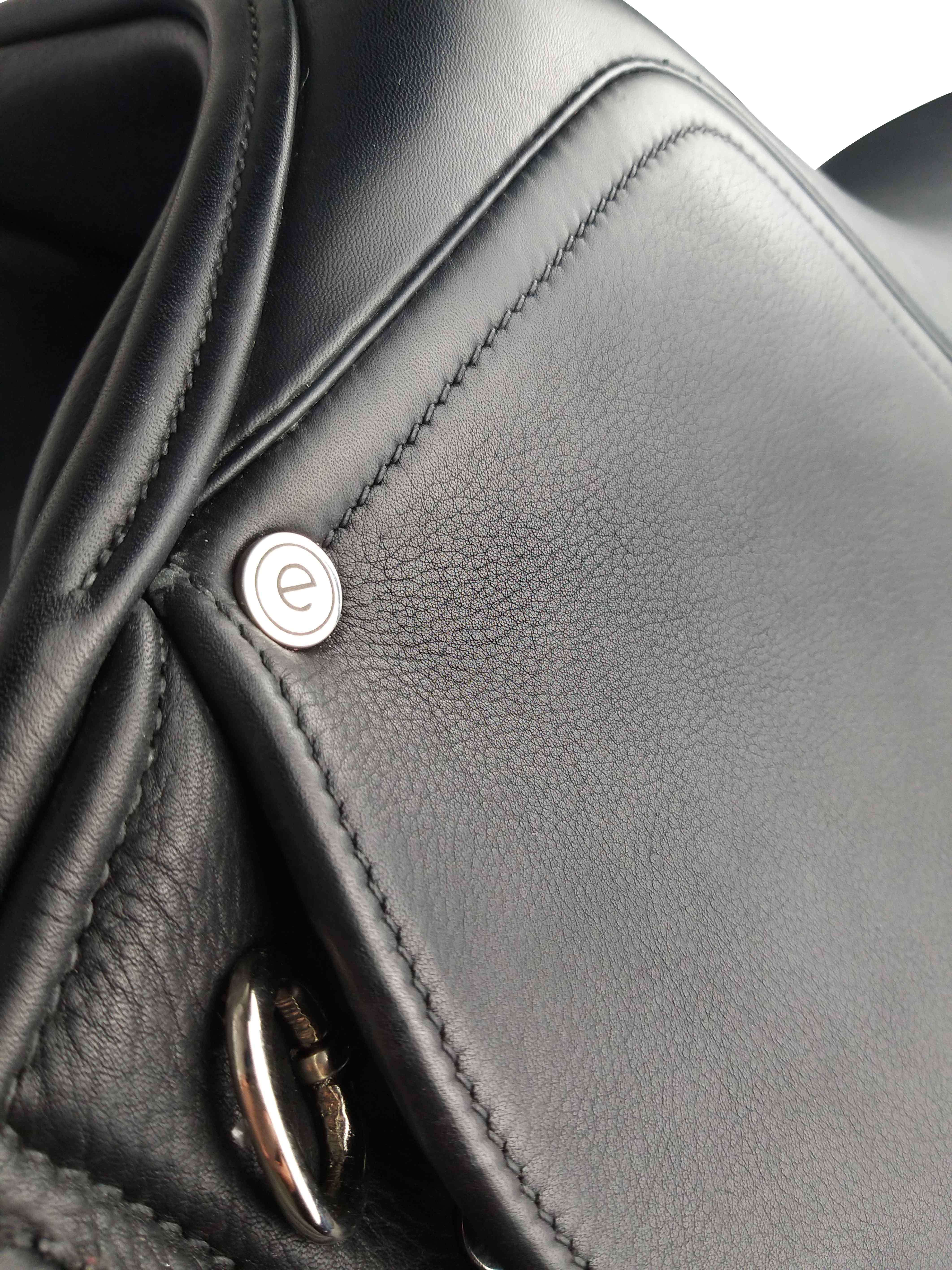 Freedom Jump Saddle