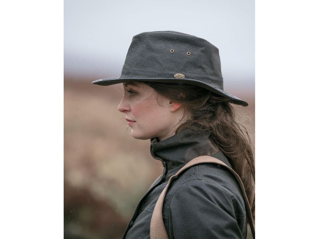 Hoggs of Fife Caledonia Antique Olive Waxed Hat RRP £37.95