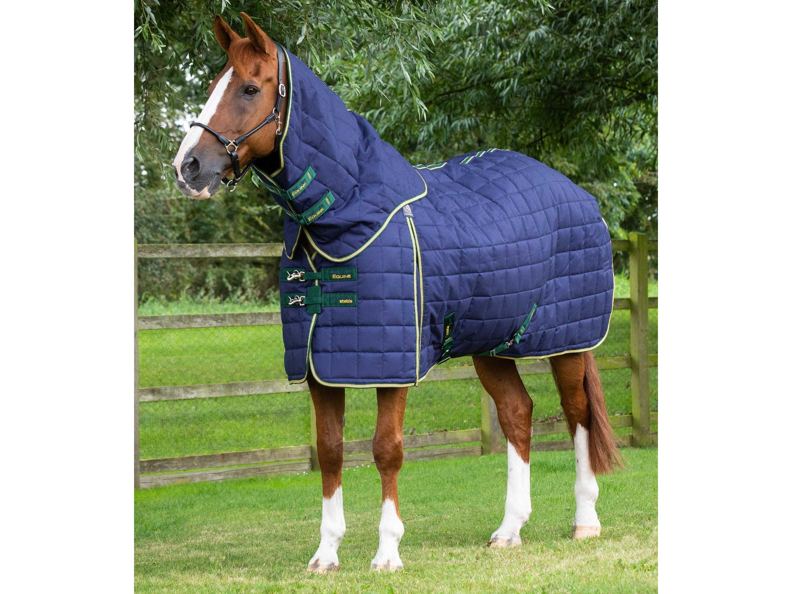 Lucanta 450g Stable Rug with Neck Cover
