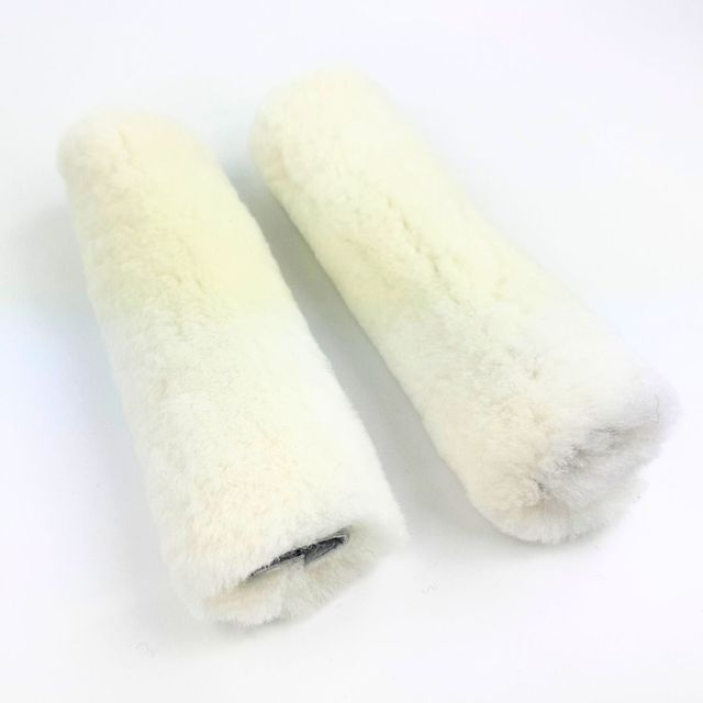 Lambswool French Blinkers