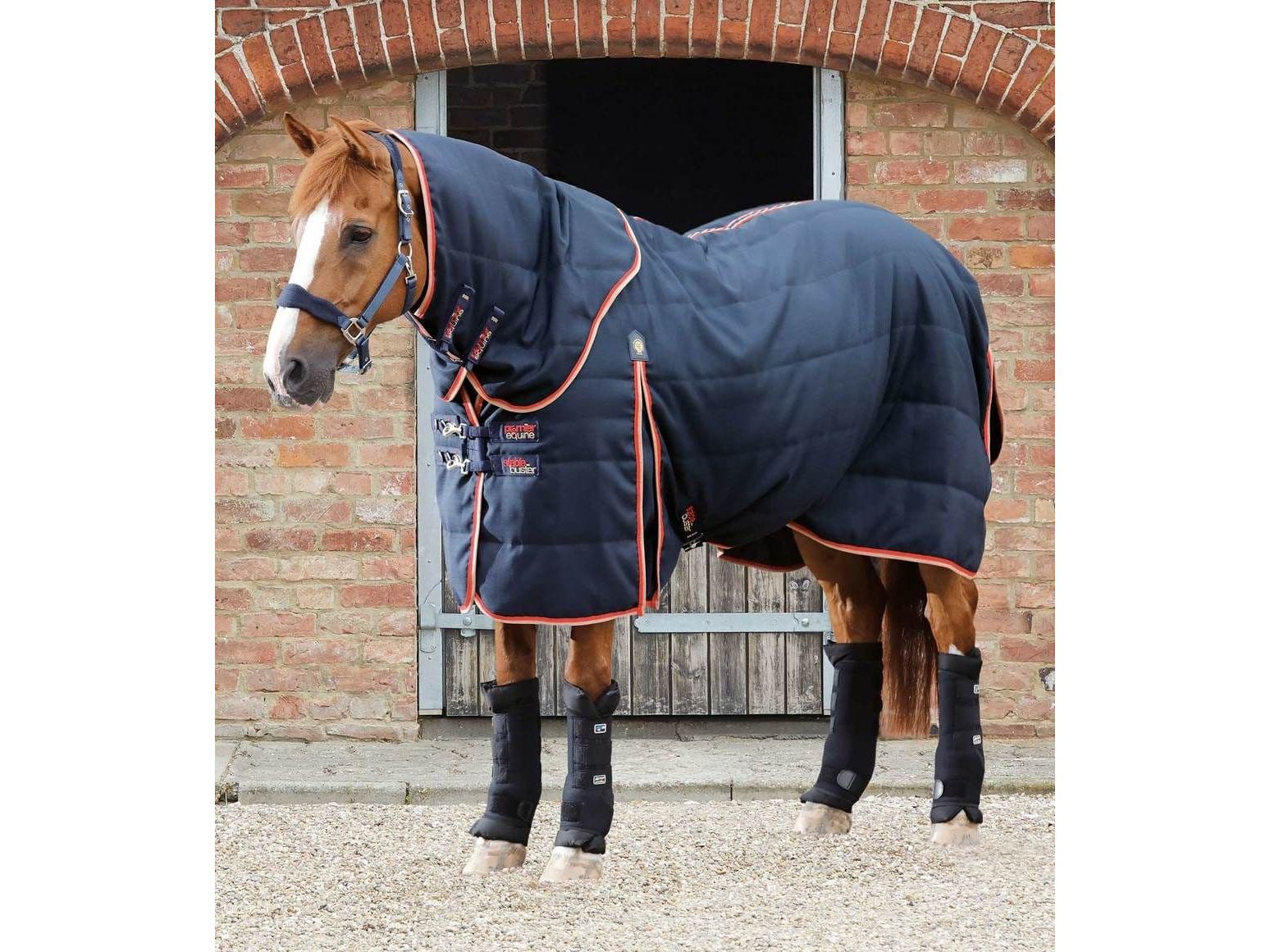 Premier Equine Stable Buster 100g Stable Rug with Neck Cover