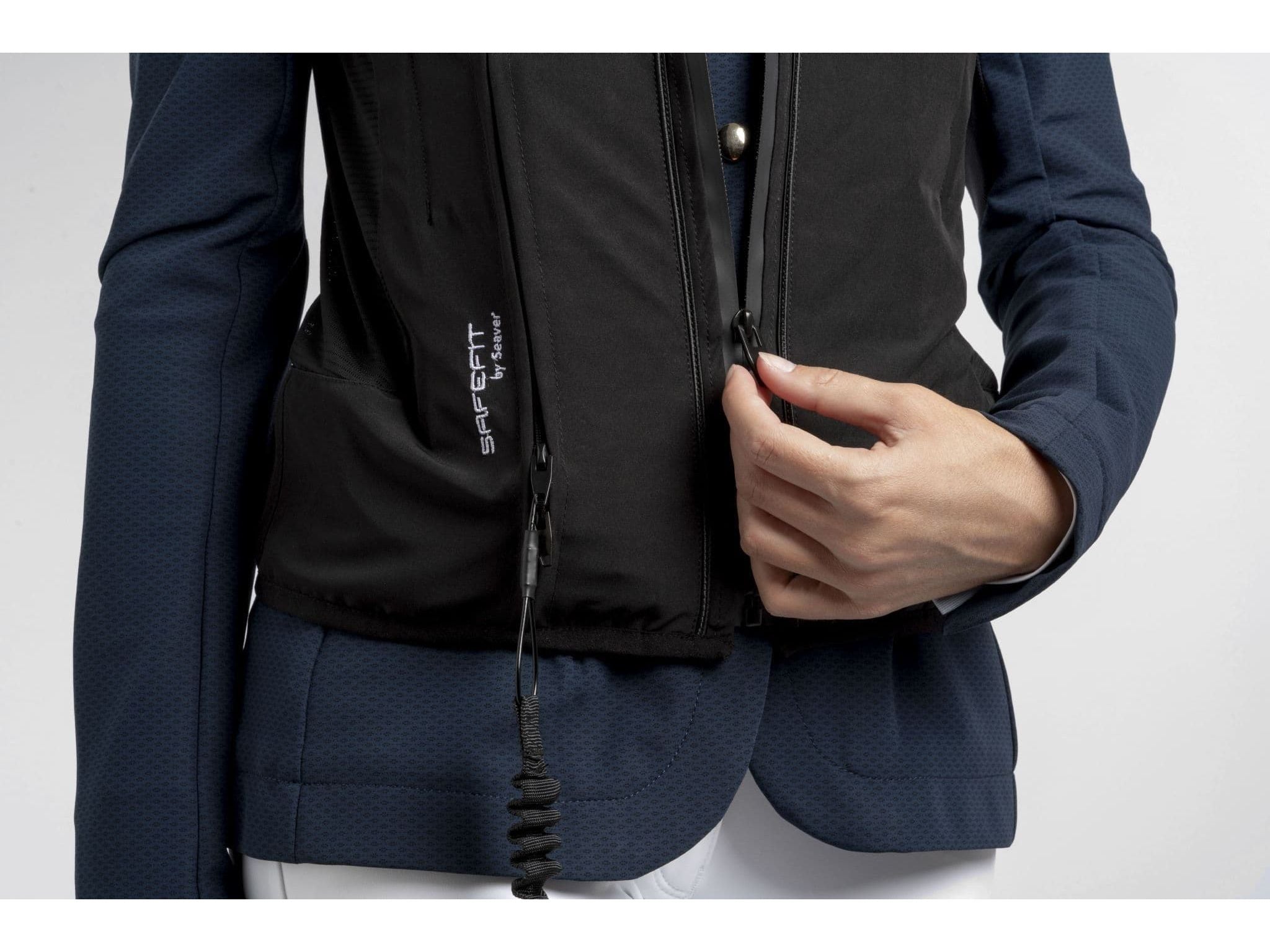 Seaver Safe Fit Inflatable Airbag Riding Vest